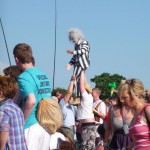 Beetlejuice guy and blue sky @ the Other stage.