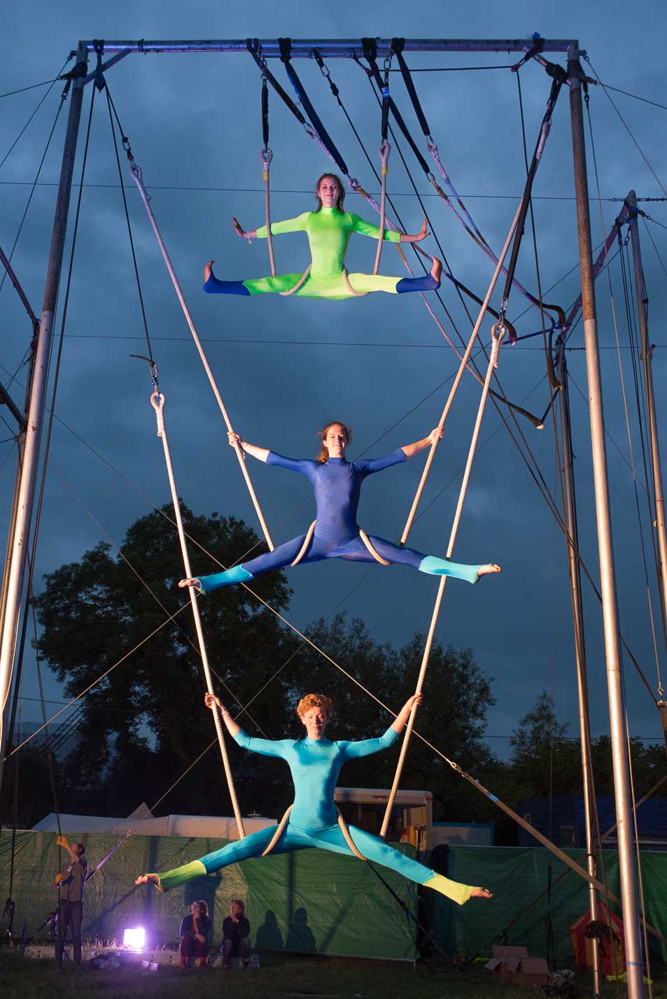 2016-06-21 21-49-40 cg-glastoweb