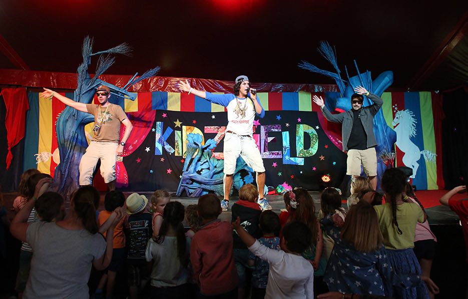 Friday_Festival_005