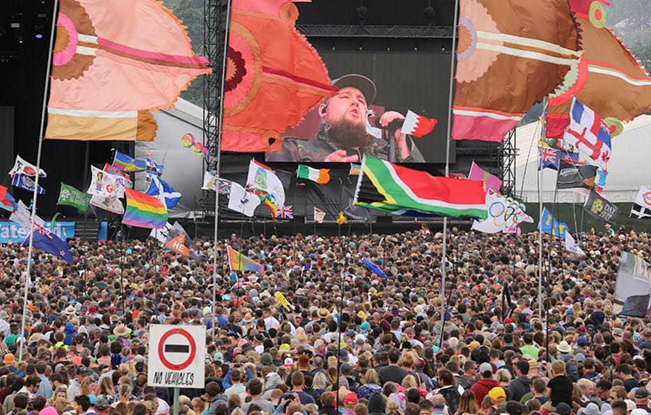 Sunday_Festival_005