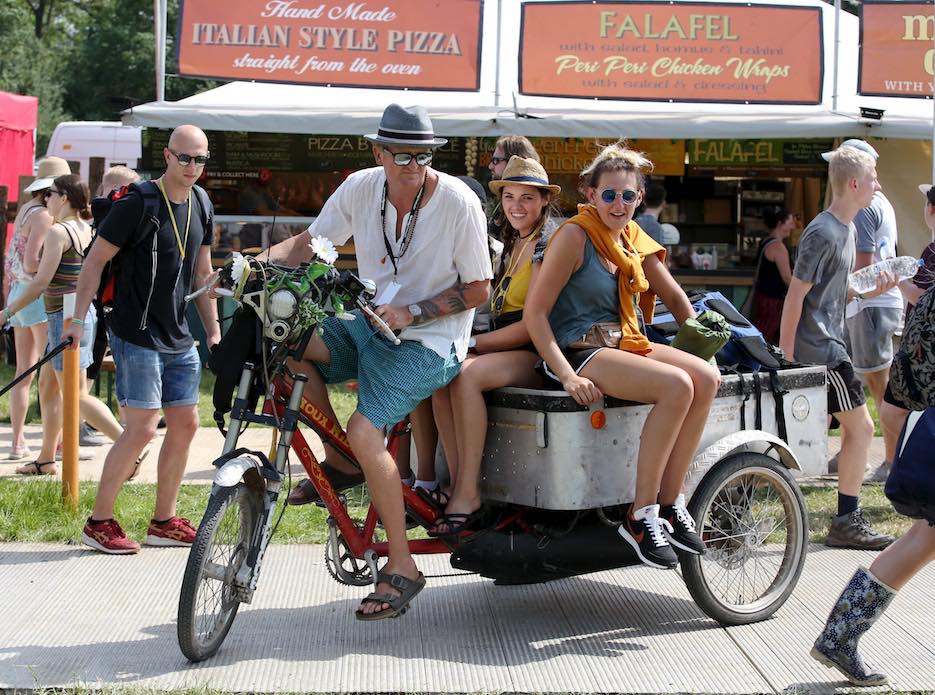 Wednesday_Festival_3