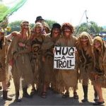 Trolls, free hugs